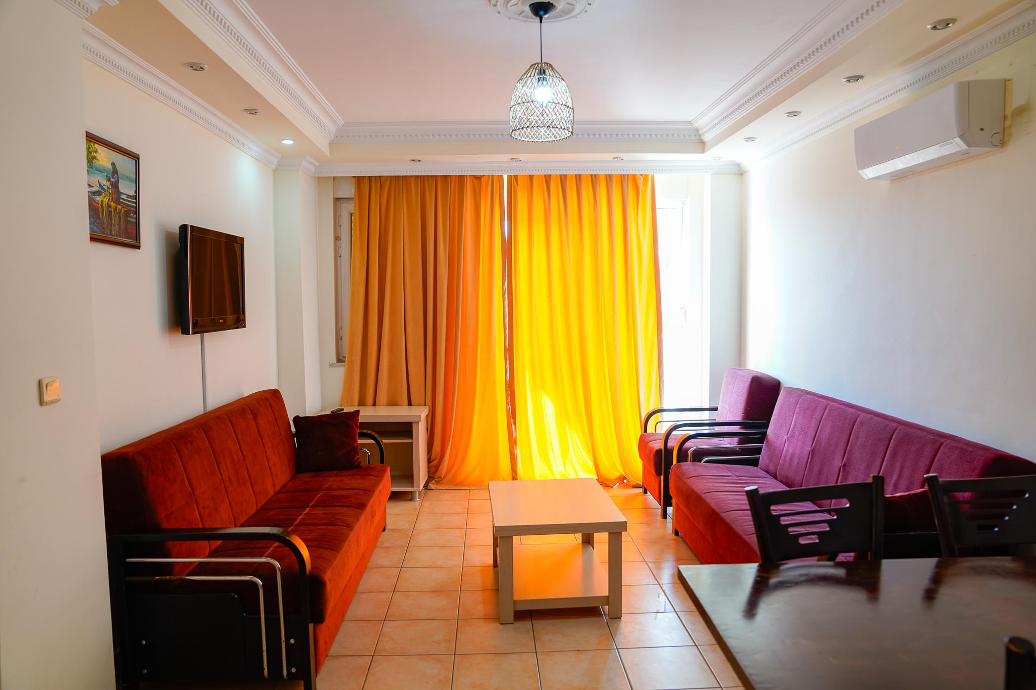 Balkonlu oda manzarası